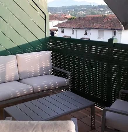 T2 Avec Terrasse Vue Montagnes